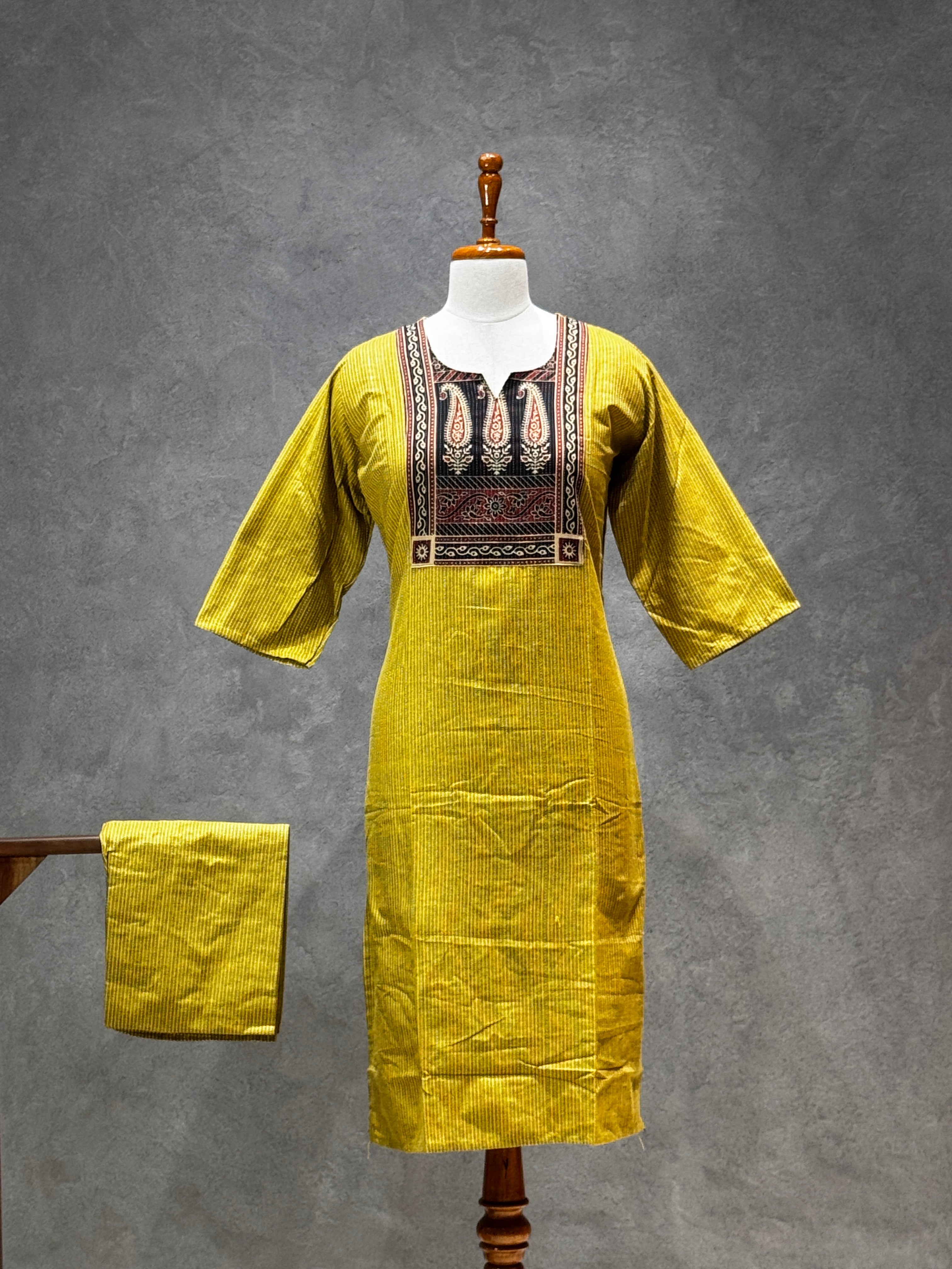 KANTHA KURTHI SET (MUSTARD)