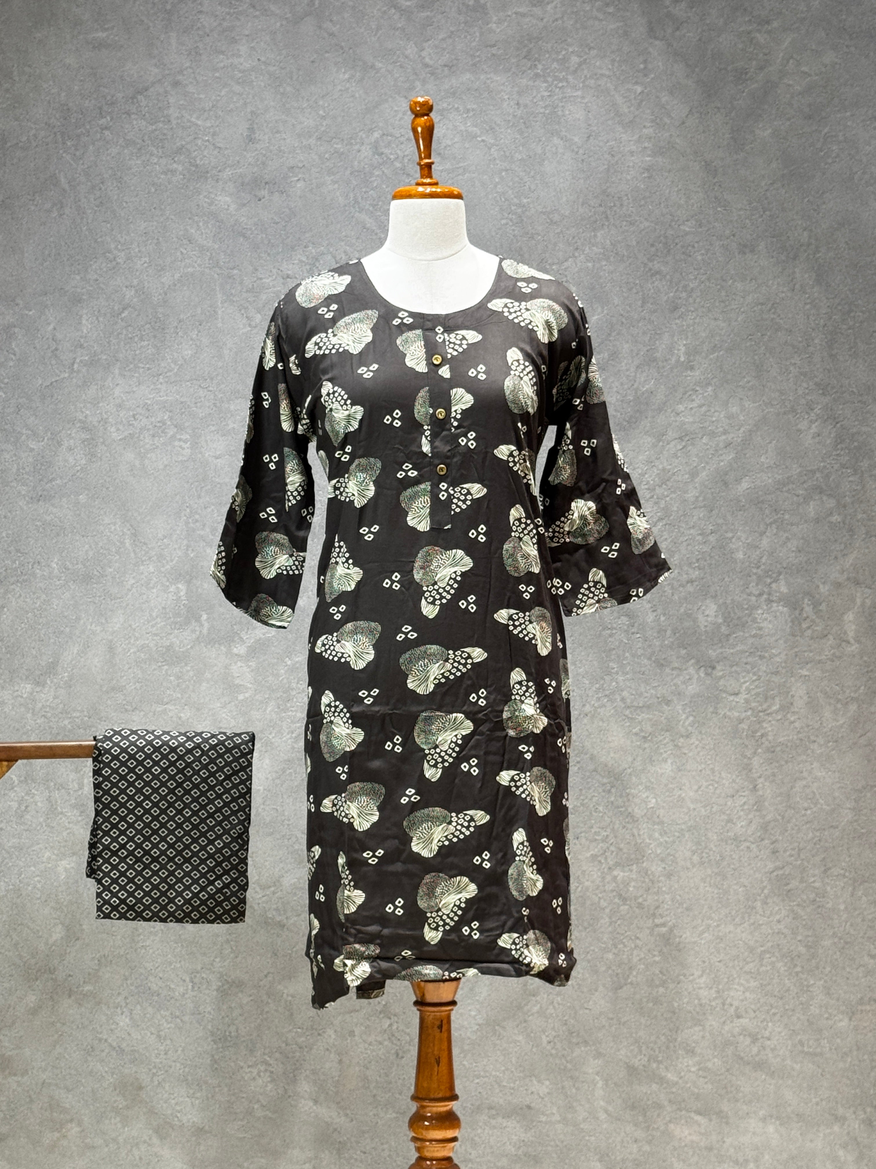 CASUAL WEAR ART GREY KURTHI SET