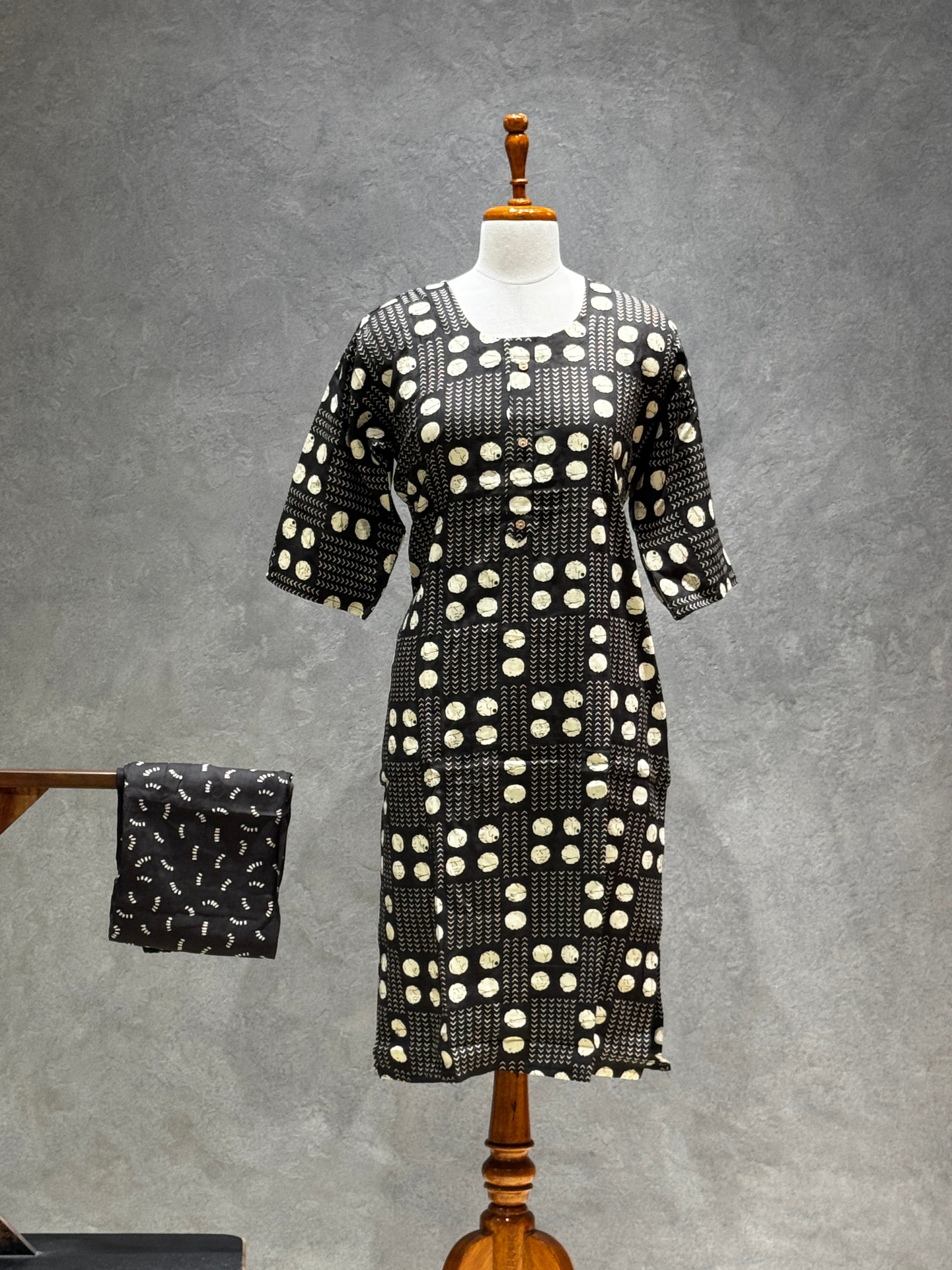 GRAPHITE GREY DOT PRINT CASUAL WEAR