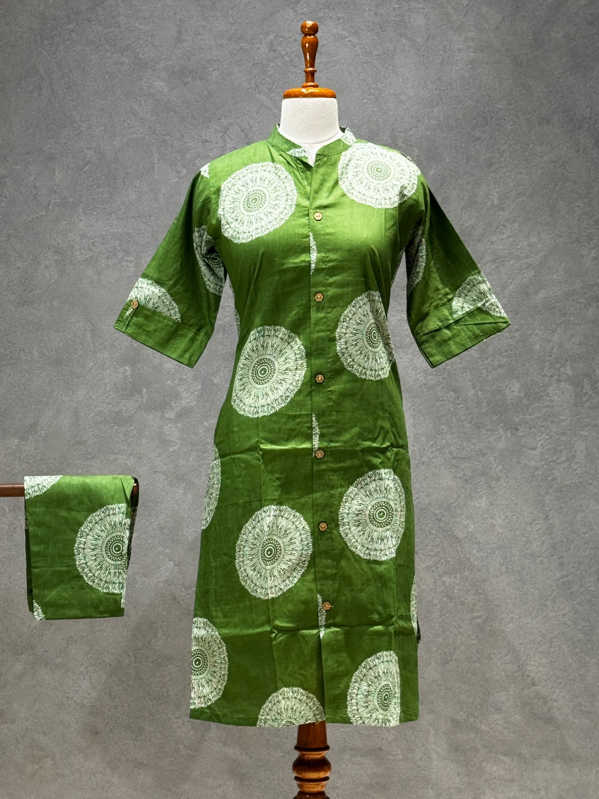OLIVE GREEN PRINTED COTTON BLEND KURTI SET