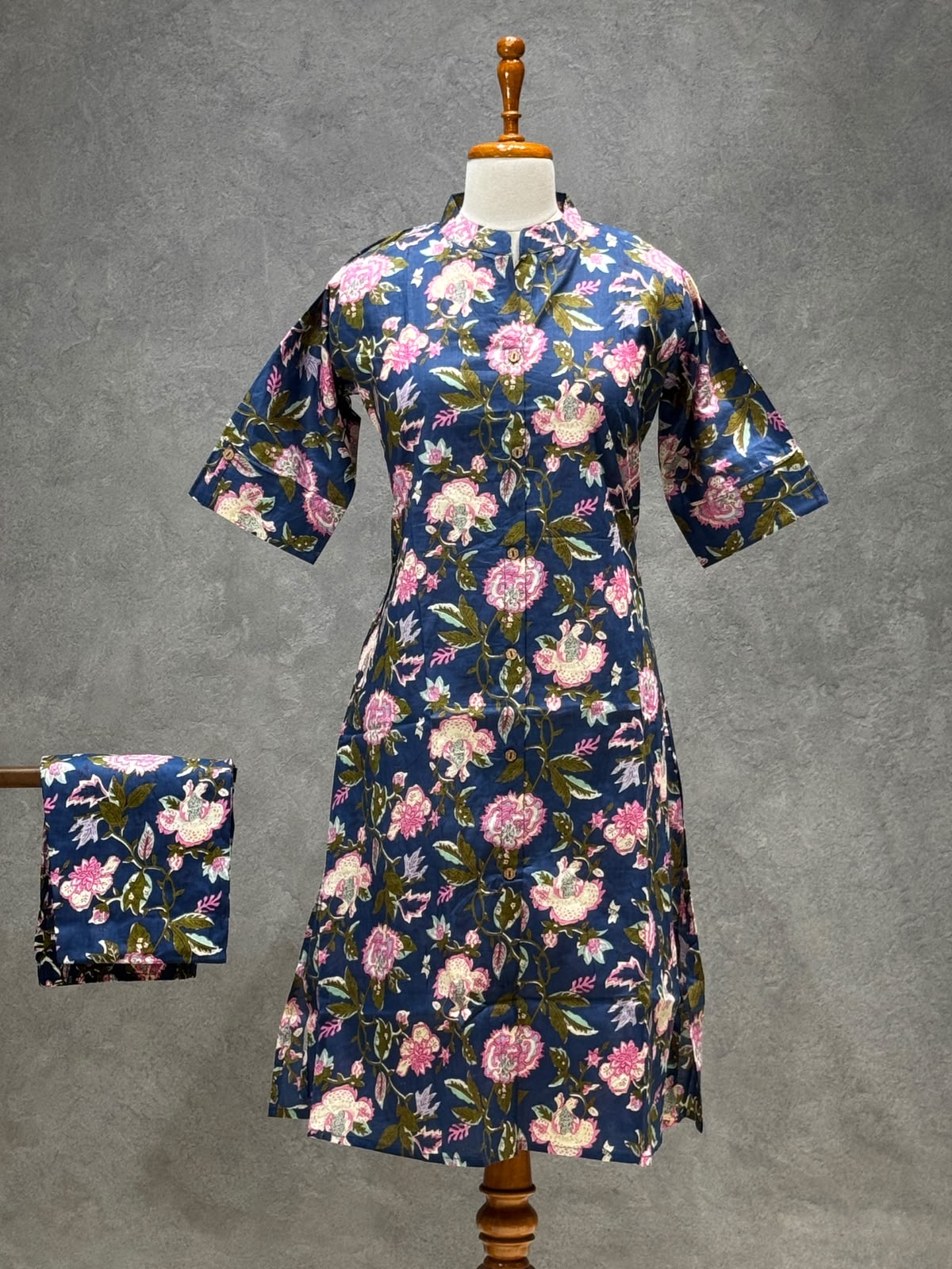 DENIM BLUE FLORAL PRINTED COTTON BLEND KURTI SET