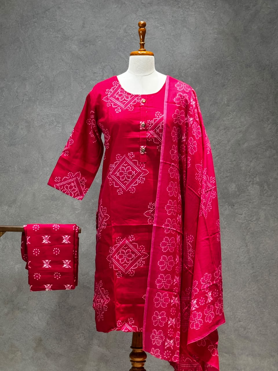 RANI PINK BANDHANI PRINTED COTTON-BLEND SALWAR SET