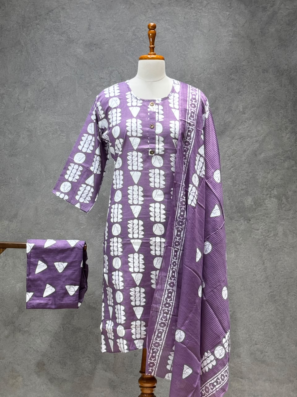 LAVENDER FLORAL & ABSTRACT PRINTED COTTON-BLEND SALWAR SET