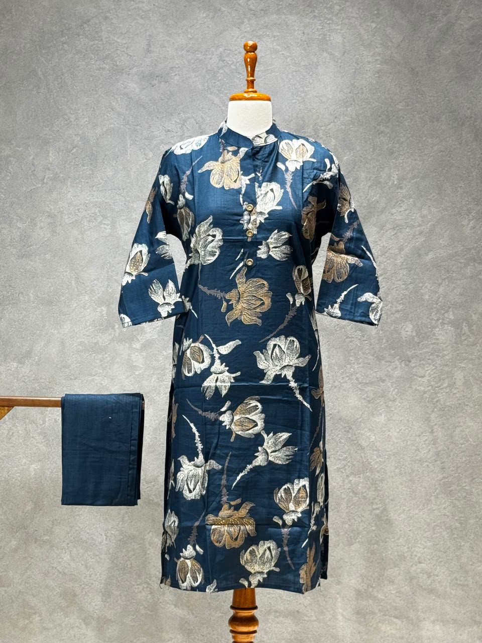 NAVY BLUE FLORAL PRINTED VATICAN SILK KURTI SET