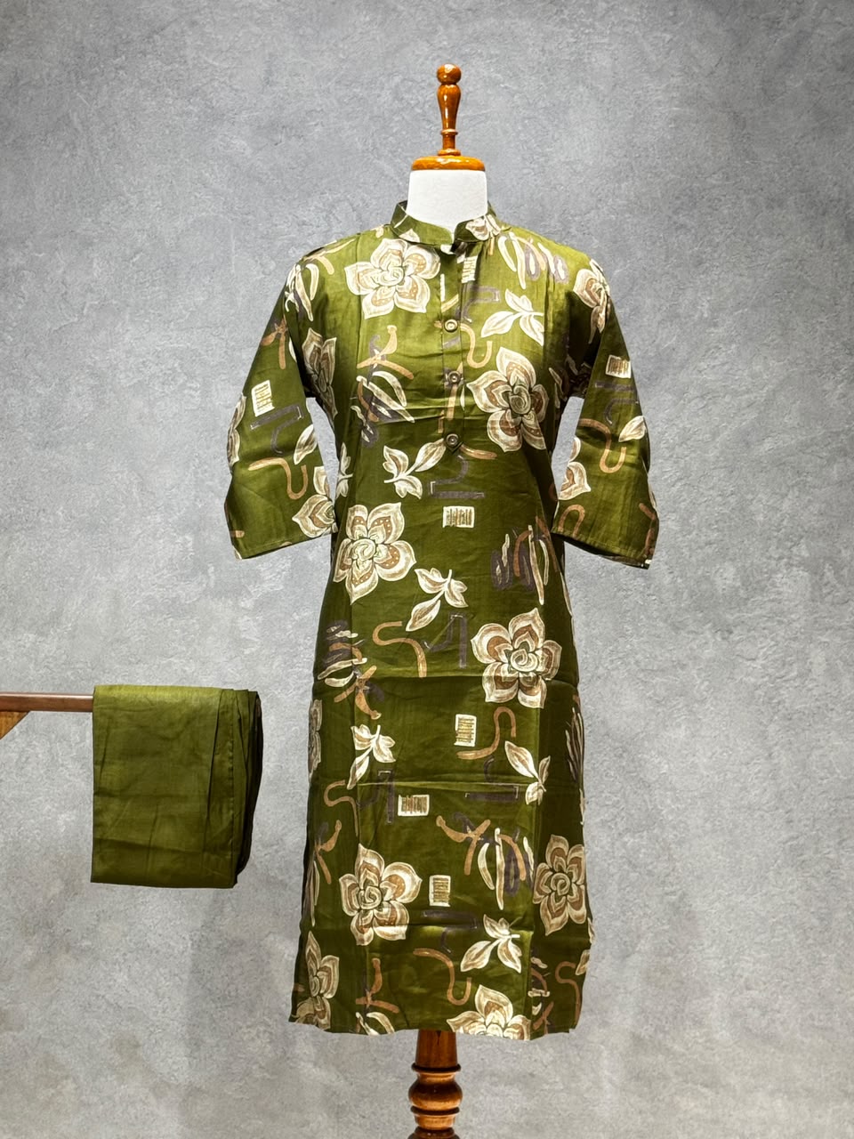 OLIVE GREEN FLORAL PRINTED VATICAN SILK KURTI SET
