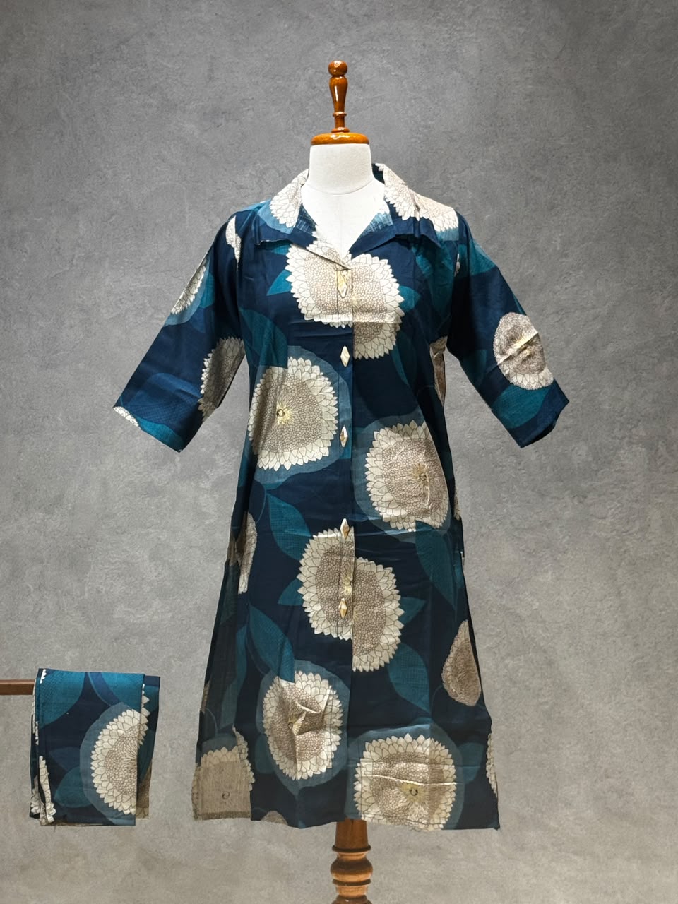 OCEANIC BLOOM PRINTED LONG KURTI
