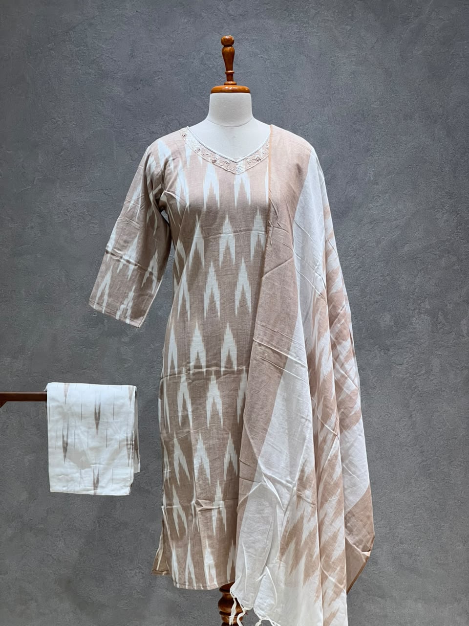 FAWN IKAT HANDLOOM COTTON SUIT SET