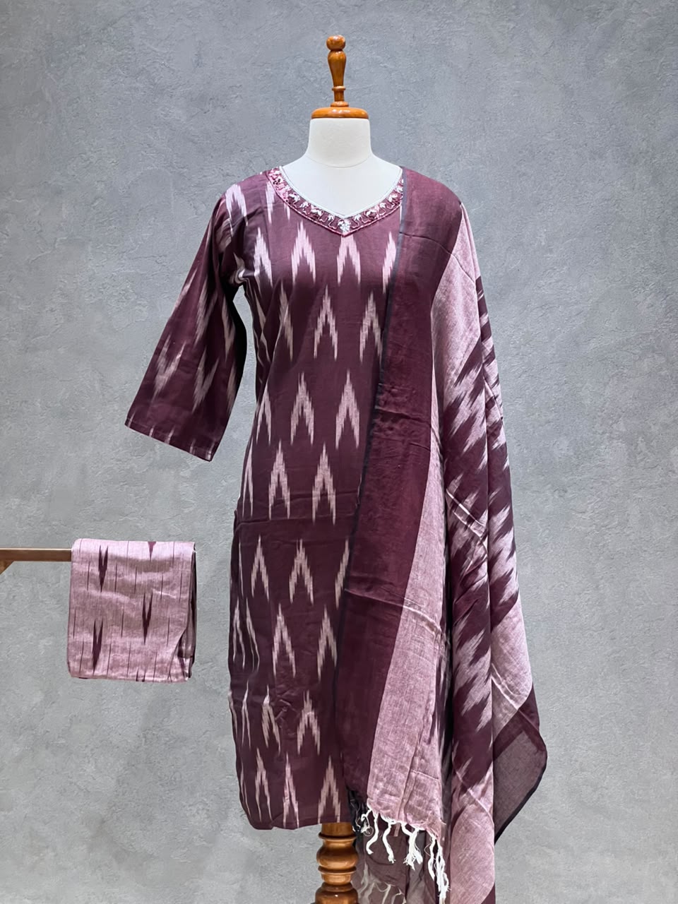 BROWN IKAT HANDLOOM COTTON SUIT SET