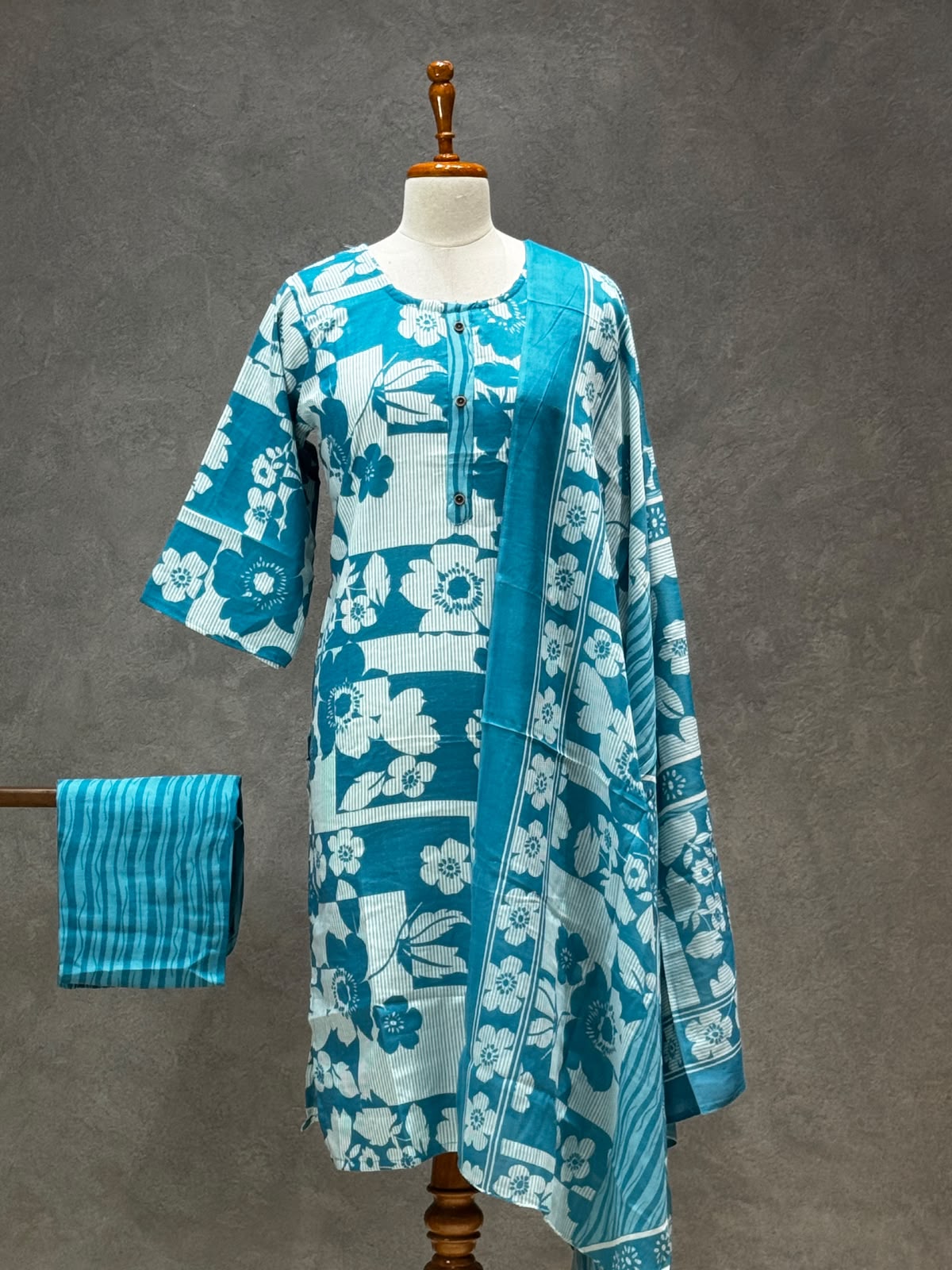 SALWAR SET - BLUE