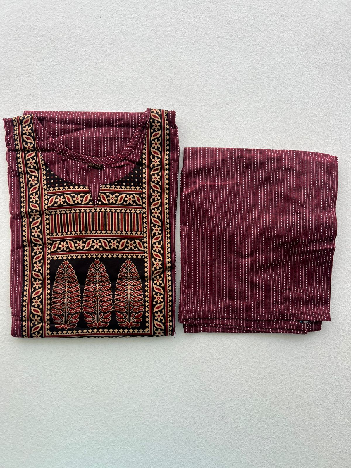 KANTHA KURTHI SET (DARK MAROON LEAF)
