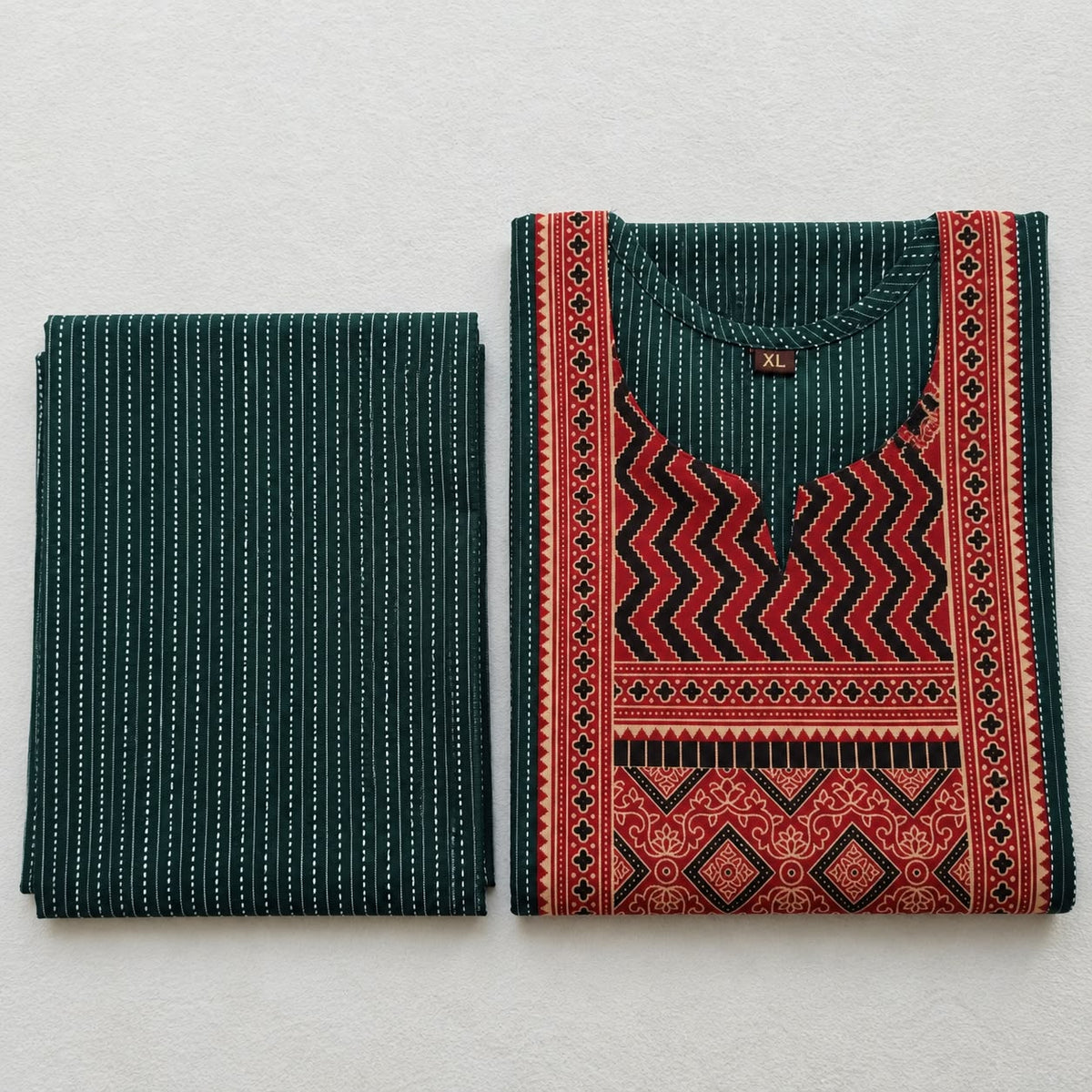 KANTHA KURTHI SET (GREEN GEOMETRIC)