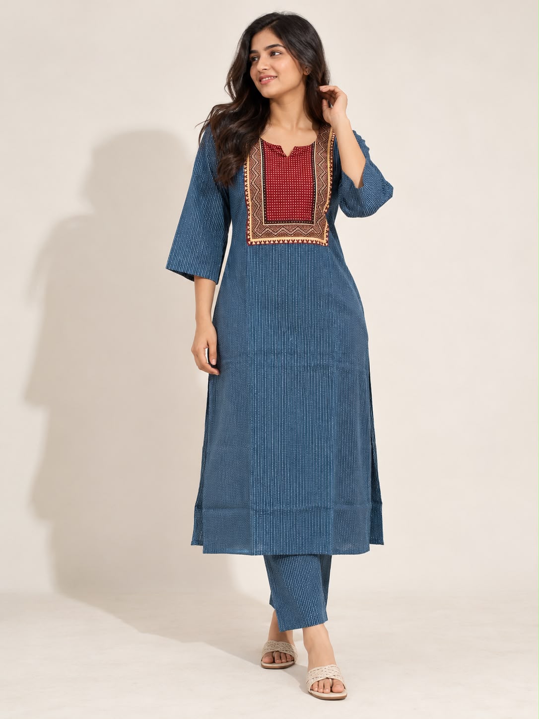 KANTHA KURTHI SET (BLUE DOT)