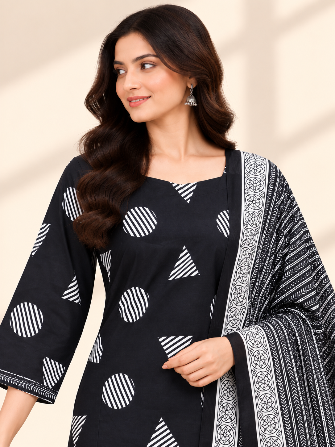 MONOCHROME MUSE SALWAR SET